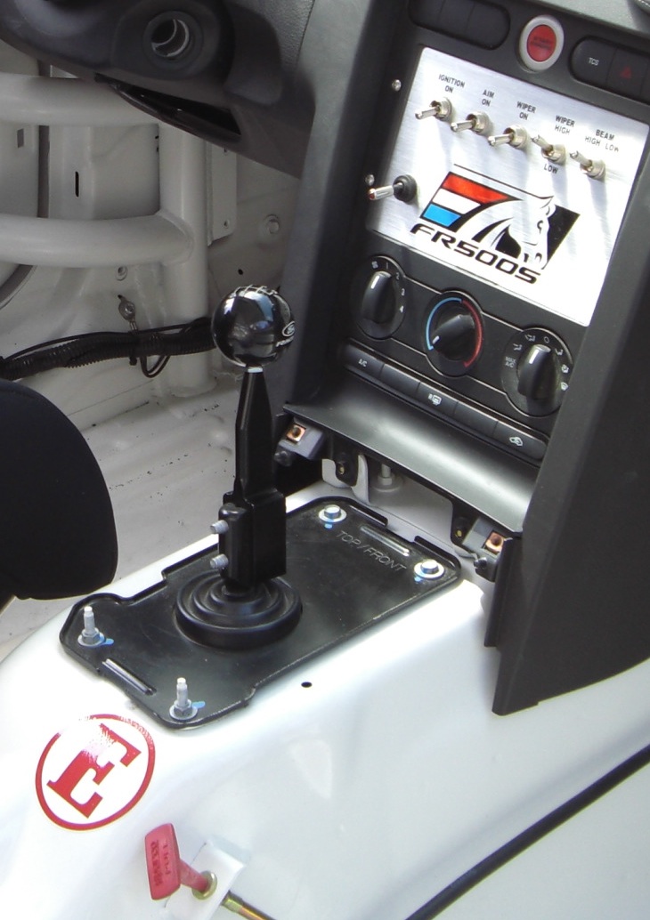 Dash Controls 2008 Mustang FR500S