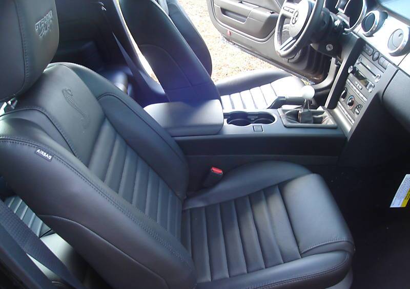 Black Interior 2009 Mustang Shelby GT500KR Coupe