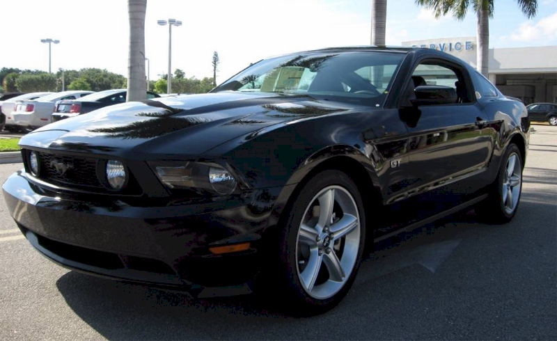 Black 2010 Mustang GT Coupe