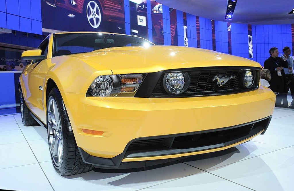 Yellow Blaze 2011 Ford Mustang GT