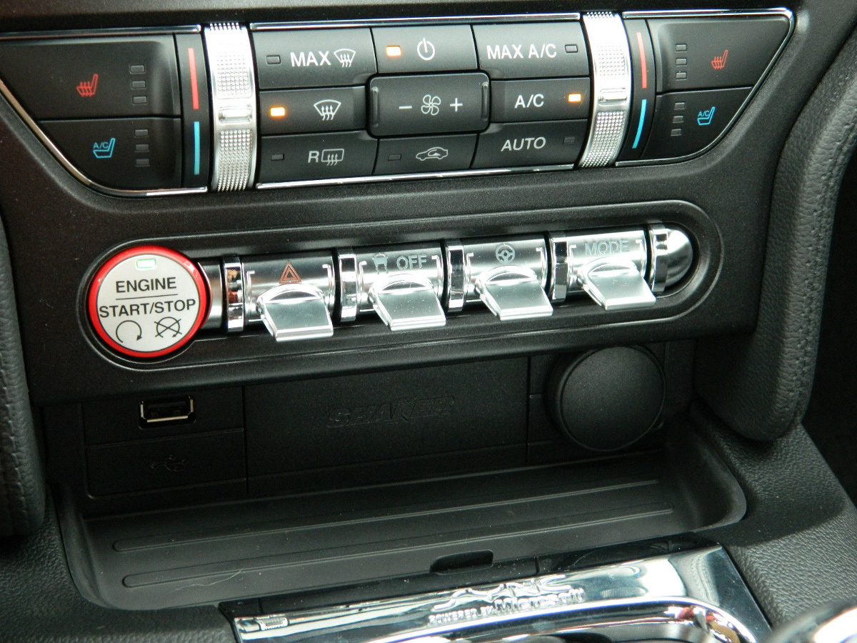 dual-zone electronic automatic temperature control