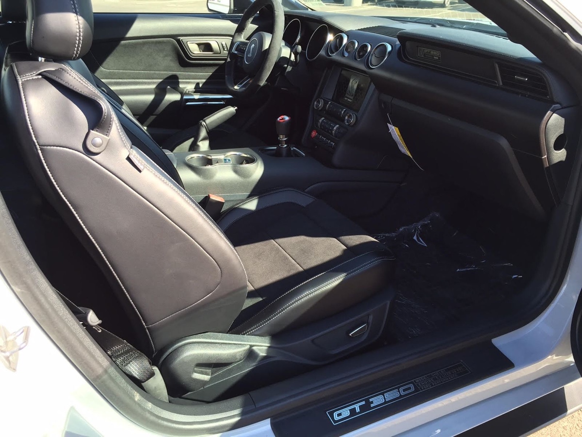 Interior of a 2016 GT350 with Technology Package