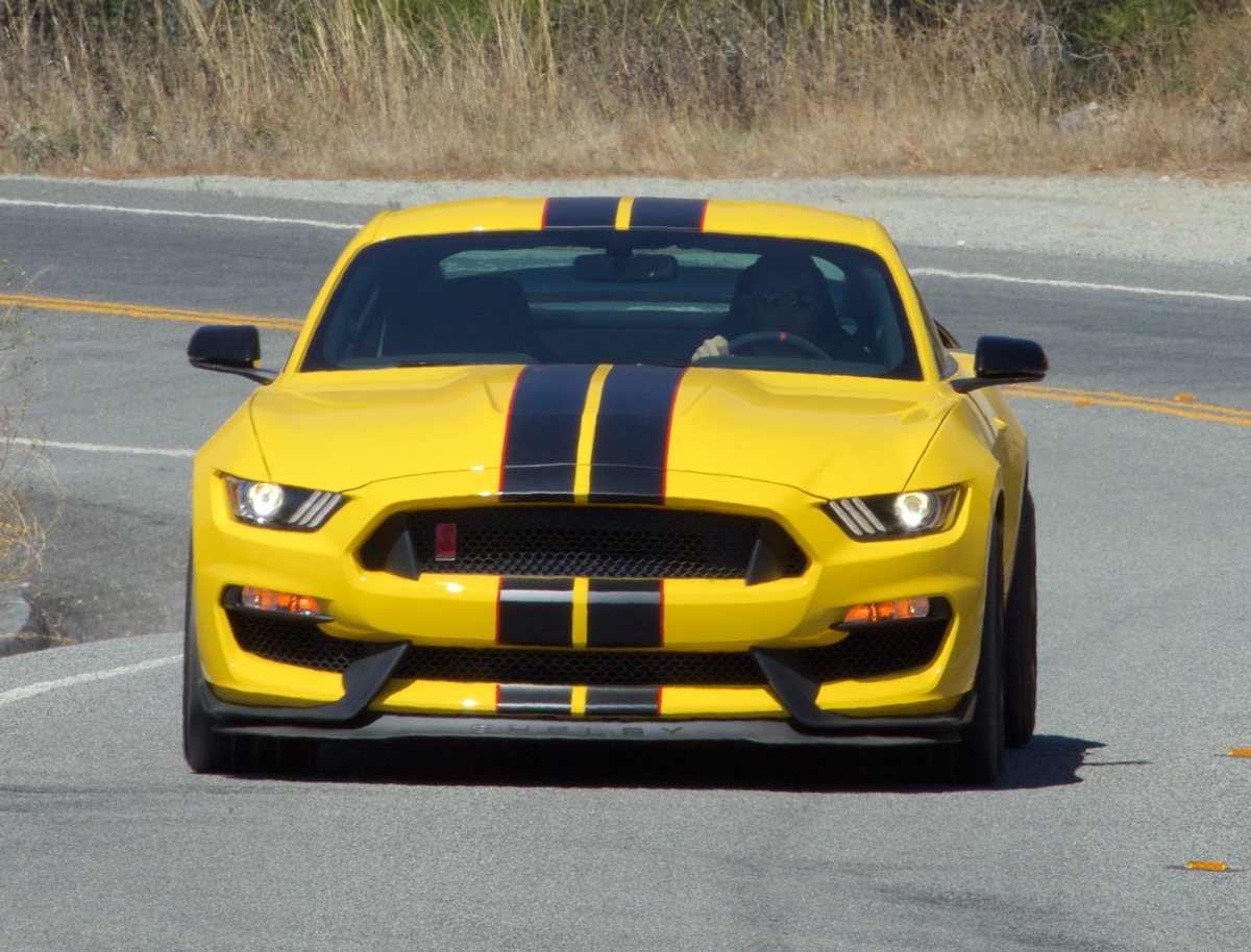 Front View 2016 Shelby GT350R Mustang