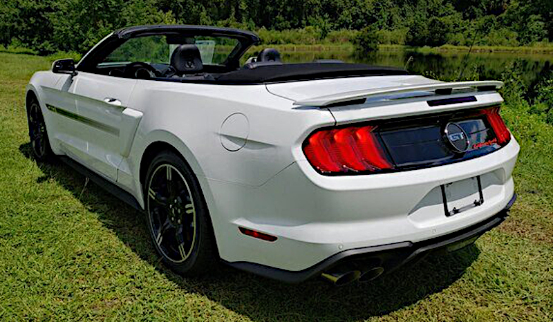 Oxford White 2020 California Special Mustang