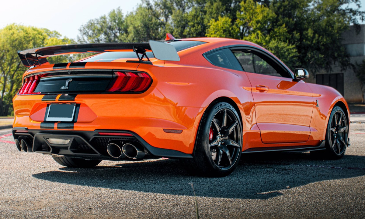 2021 Twister Orange GT500 Mustang